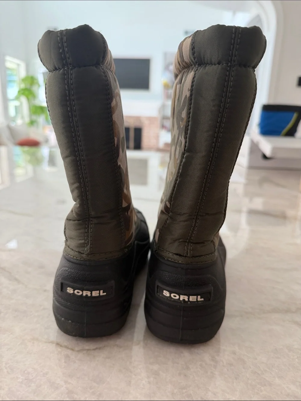 Sorel insulated kids
